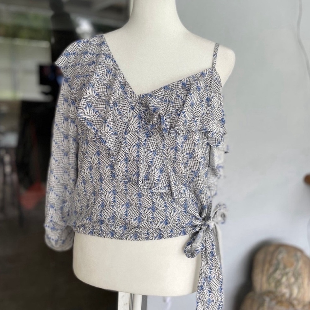 Maeve Ruffled Wrap Top Size Large NWT - Picture 2 of 8
